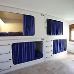 Zendoira Hostel
