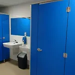 Hostel Zendoira *