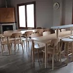 Hostel Zendoira Palas de Rei