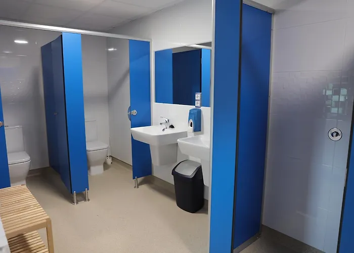 ホステル Zendoira *