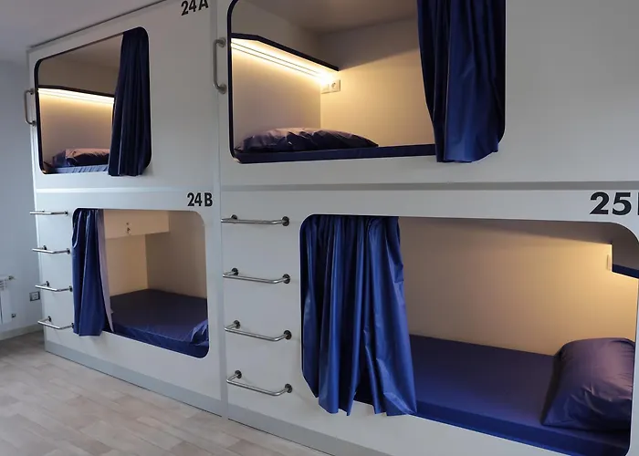 Zendoira ホステル *